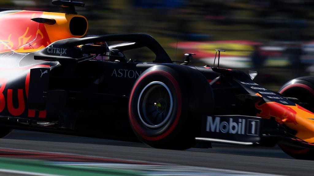 Max Verstappen oli nopein lauantain kolmansissa harjoituksissa.