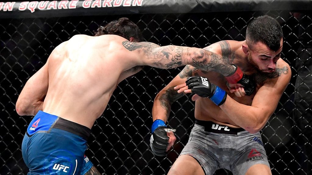 Shane Burgos antoi kovaa kyytiä Makwan Amirkhanille.