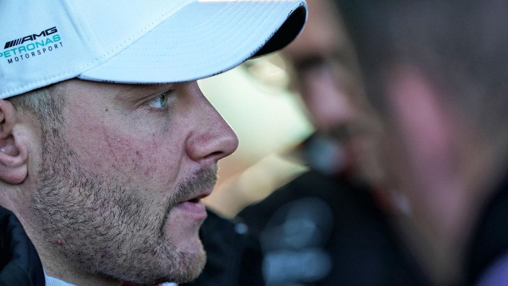 USA:n GP:n voittotaistelua väritti Mercedes-kuskien erilainen varikkotaktiikka. Valtteri Bottas nappasi lopulta voiton.