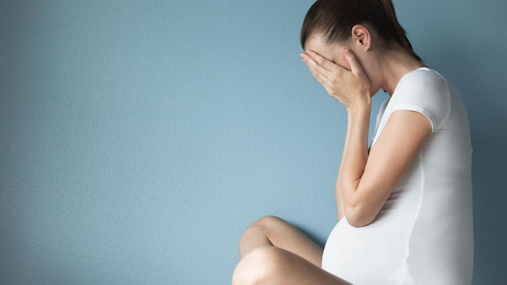 Raskaanakin voi sairastua rintasyöpään. Kuvituskuva.