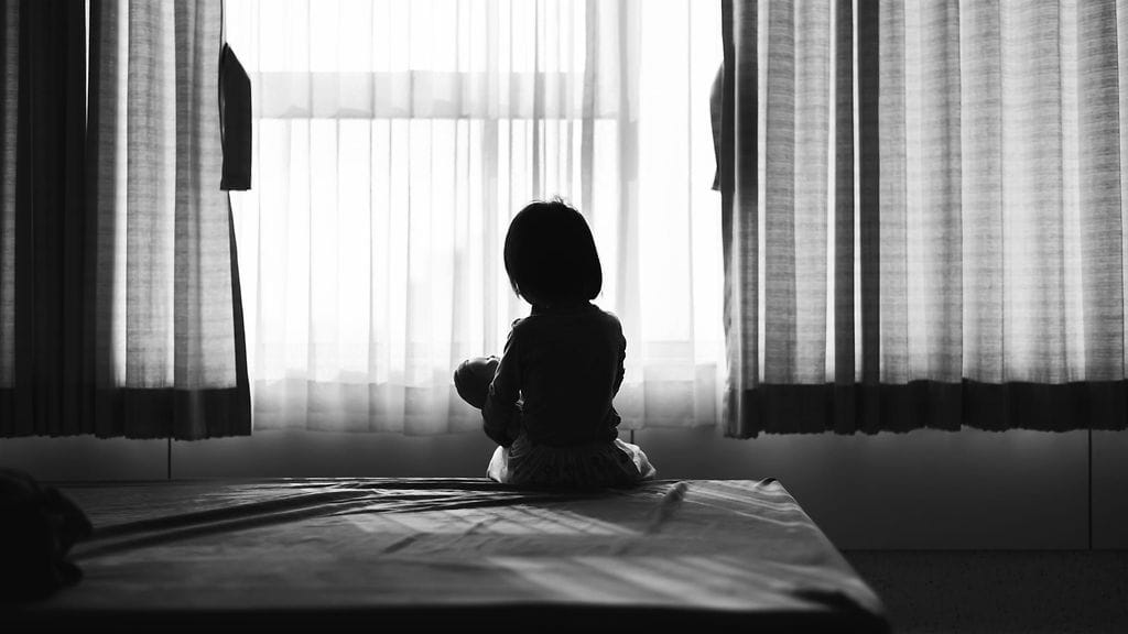 2-vuotias Sofya Zakharova sai porttikiellon hoitopaikkaansa, koska hänen ulkonäköään pidettiin "liian pelottavana".