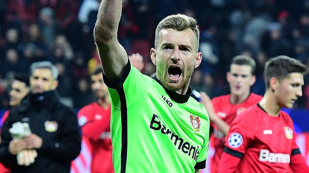 Lukas Hradecky tuuletti rajusti Bayer Leverkusenin 2-0-voittoa Atletico Madridia vastaan.
