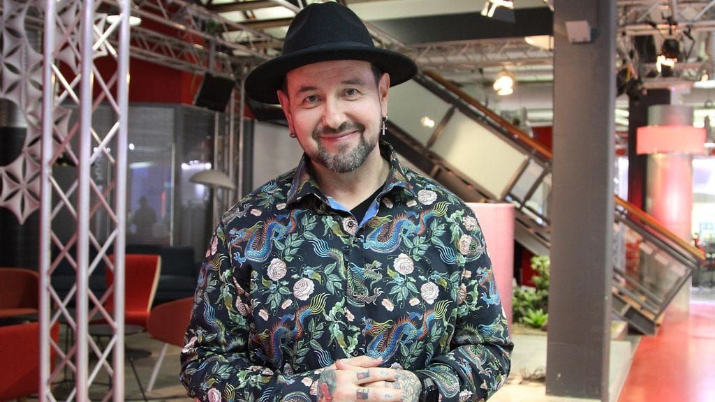 Esko Eerikäinen muistelee Instagramissa hetkeä, jolloin sai kuulla isänsä kuolemasta.