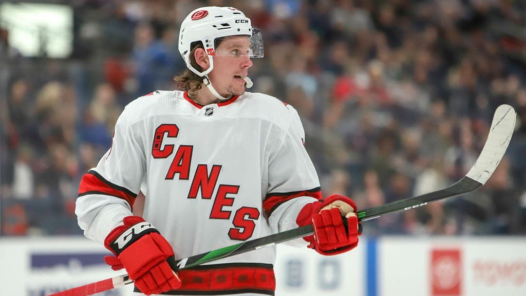 Erik Haula ei ole pelaamassa ainakaan hetkeen.