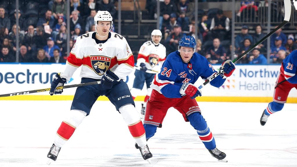 Kaapo Kakko maalasi Florida Panthersia vastaan.