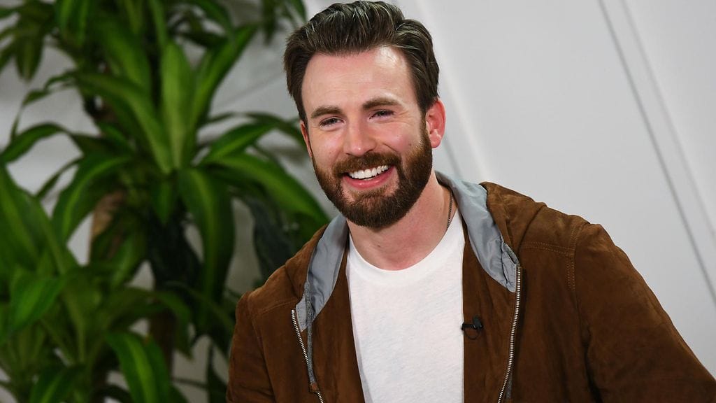 Näyttelijä Chris Evans kuvattuna Toronton elokuvajuhlilla.
