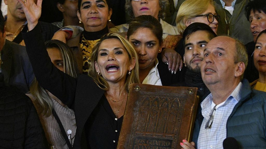 Bolivian väliaikainen presidentti Jeanine Anez.