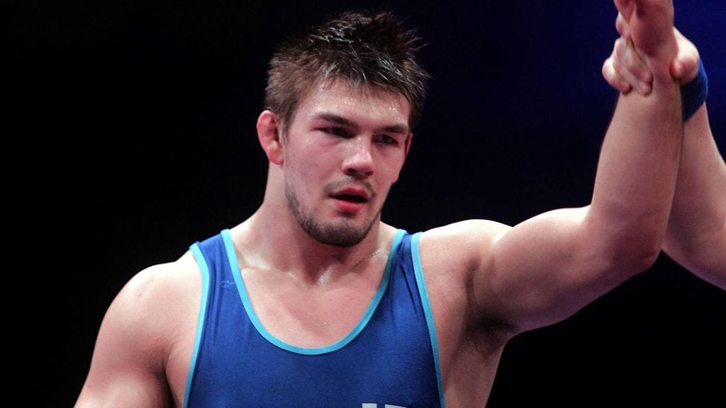 Arvi Savolainen on vetänyt sanojensa mukaan jopa 45 leukaa.