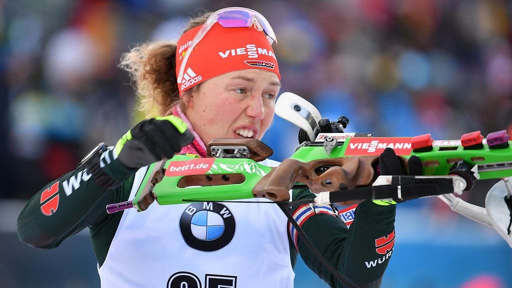 Laura Dahlmeier toimii jatkossa tv:ssä ampumahiihtoasiantuntijan tehtävissä.