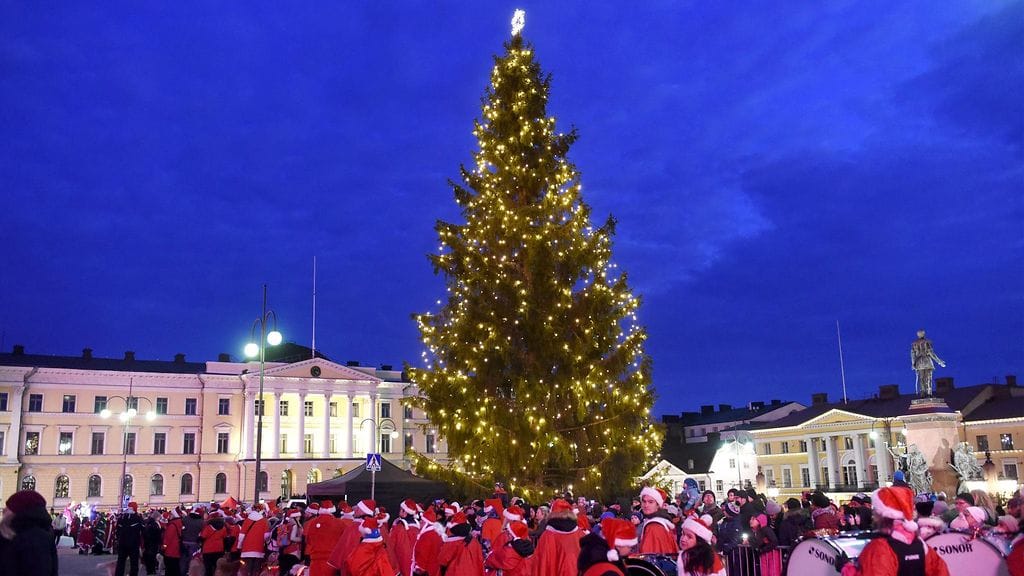 LK, Aleksanterinkatu, Helsinki, jouluvalot, joulukatu, joulunavajaiset