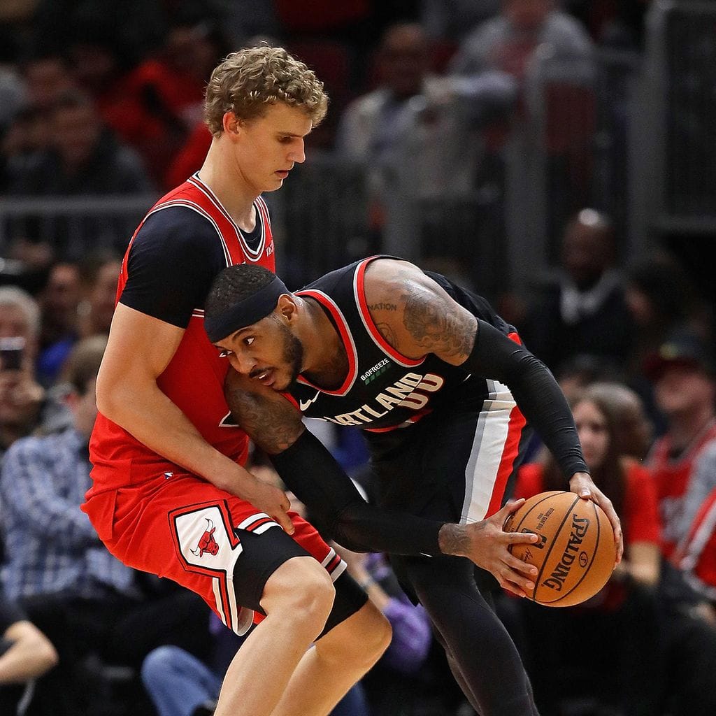carmelo anthony ja Lauri Markkanen