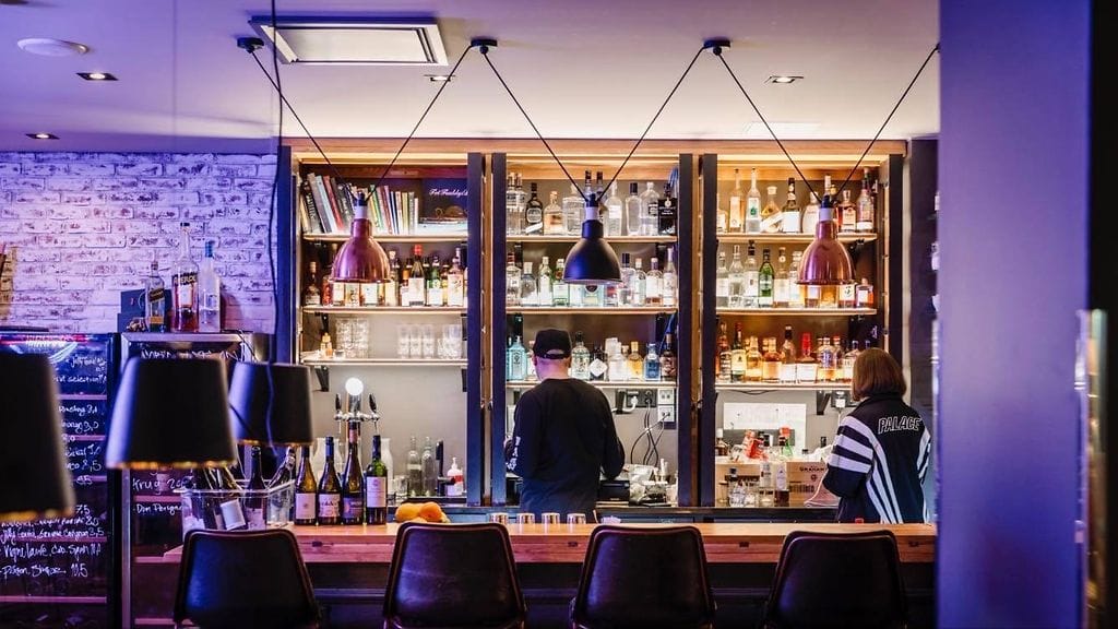 Helsinkiläinen Bar Runar on valittu maailman parhaimpien ravintoloiden ja baarien joukkoon The World’s 50 Best Discovery -ravintolaportaaliin.