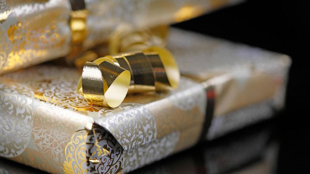 Joulupaketit ja ainakin osa joulukorteista ehtinevät perille, vaikka Postin lakko jatkuisi 22. joulukuuta asti.