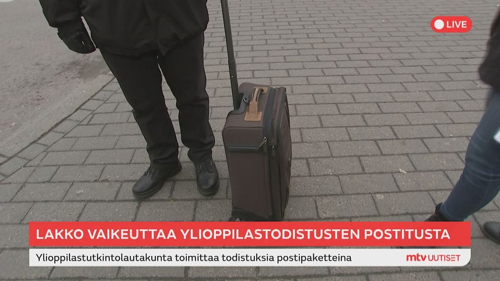 Ylioppilastodistupaketit matkalaukku live