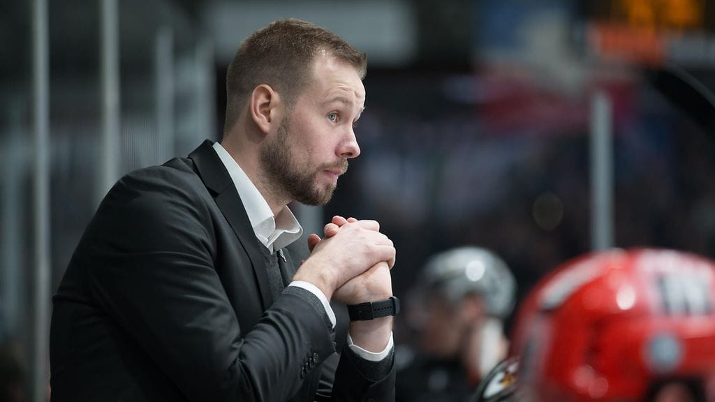 Matti Tiilikainen on Hämeen Sanomien tietojen mukaan HPK:n uusi päävalmentaja.