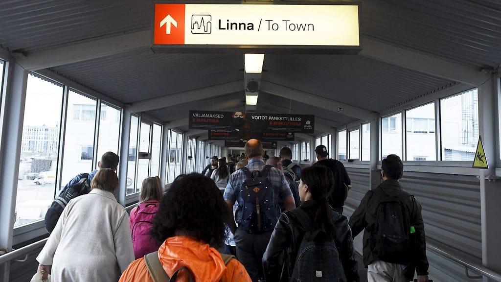 Kolmevuotiasta Markusta etsittiin ensin turhaan katoamispaikkansa läheltä Salossa. Lopulta hänet löydettiin Tallinnasta äitinsä sinne viemänä. Kuvan henkilöt eivät liity tapaukseen.