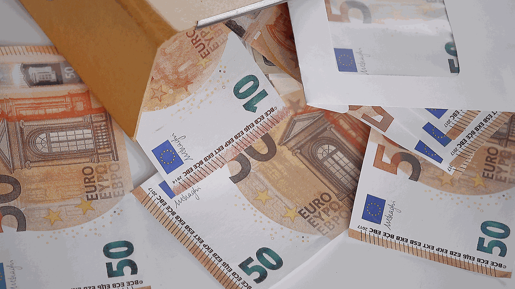 Myös Yhdysvaltojen keskuspankki Fed piti ohjauskorkonsa ennallaan eilen päättyneessä kokouksessaan.