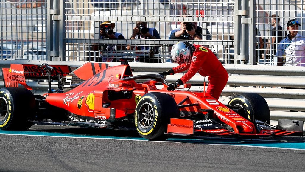 Sebastian Vettel keskeytti ulosajoon Abu Dhabin ensimmäisissä harjoituksissa.