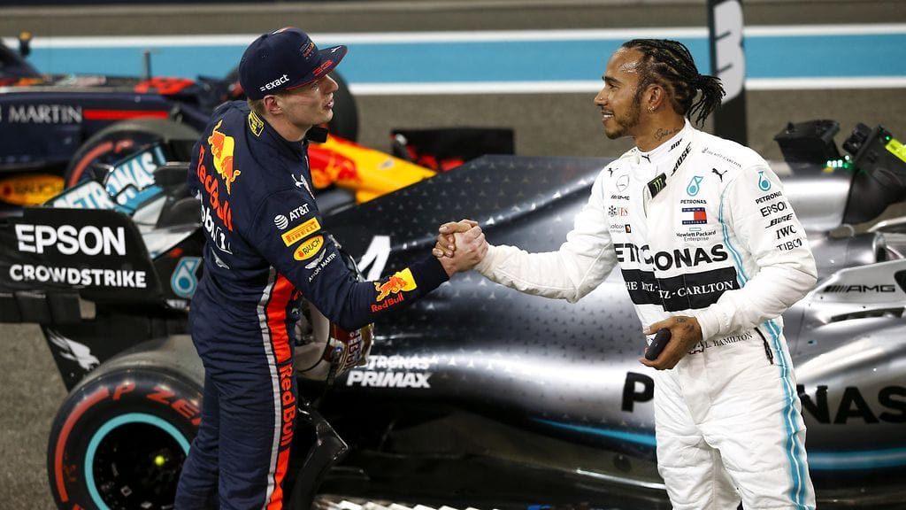 Lewis Hamilton oli ykkönen ennen Max Verstappenia Abu Dhabin F1-kauden päätöskisassa.