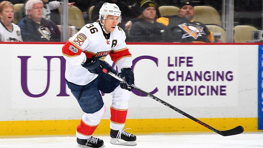 Jussi Jokinen Florida Panthersin paidassa maaliskuussa 2017.