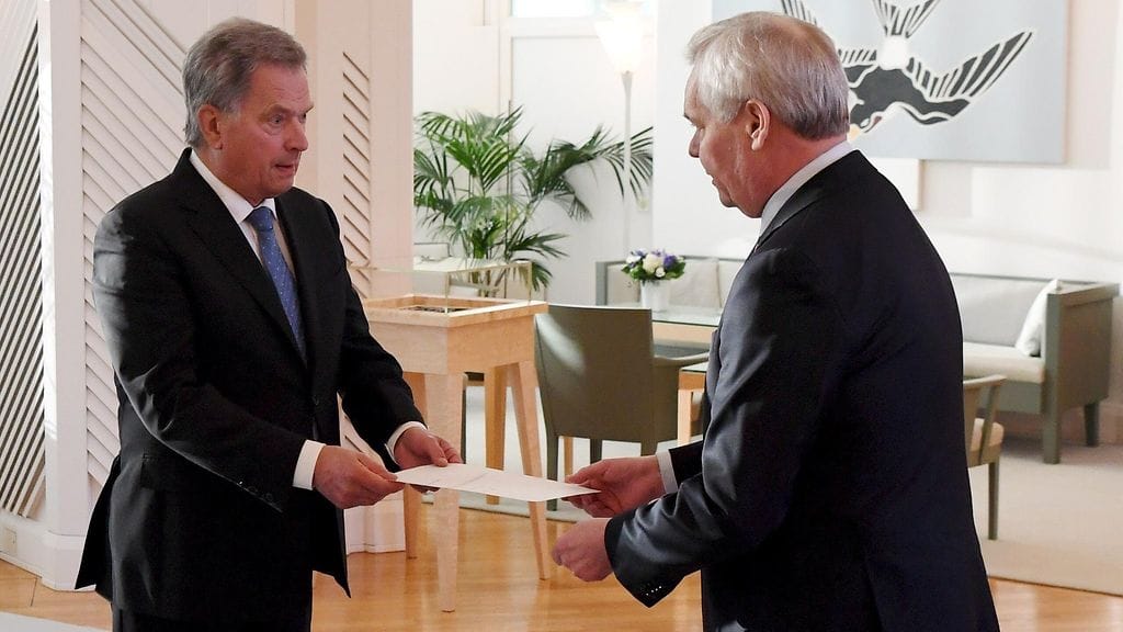 LK Sauli Niinistö ja Antti Rinne Mäntyniemi eronpyyntö 3.12.2019 1