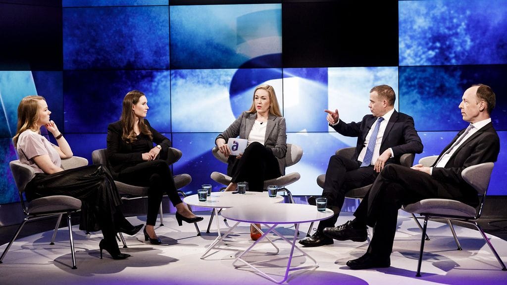 SDP:n Sanna Marin, keskustan Katri Kulmuni, perussuomalaisten Jussi Halla-aho ja kokoomuksen Petteri Orpo olivat tänään Ylen A-studiossa keskustelemassa päivän poliittisista superkäänteistä.