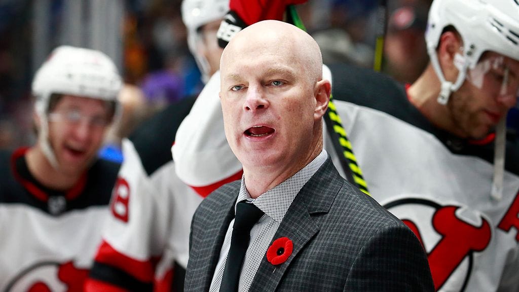 John Hynes sai potkut New Jersey Devilsin valmentajanpallilta.