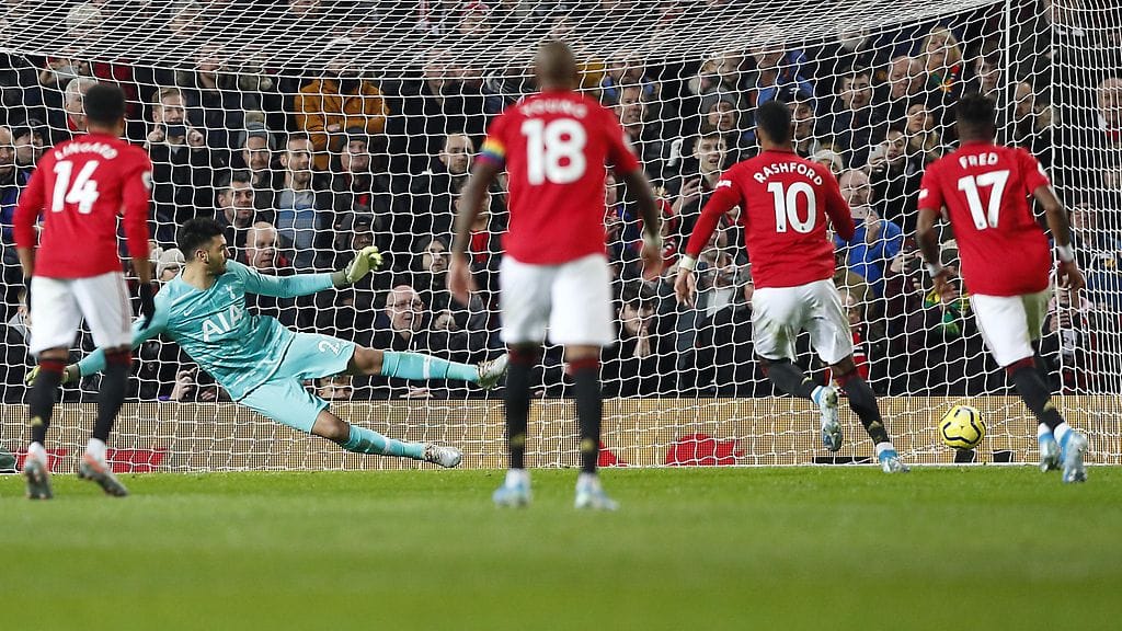 Marcus Rashford iski kaksi maalia Manchester Unitedille keskiviikon Valioliiga-kierroksella.