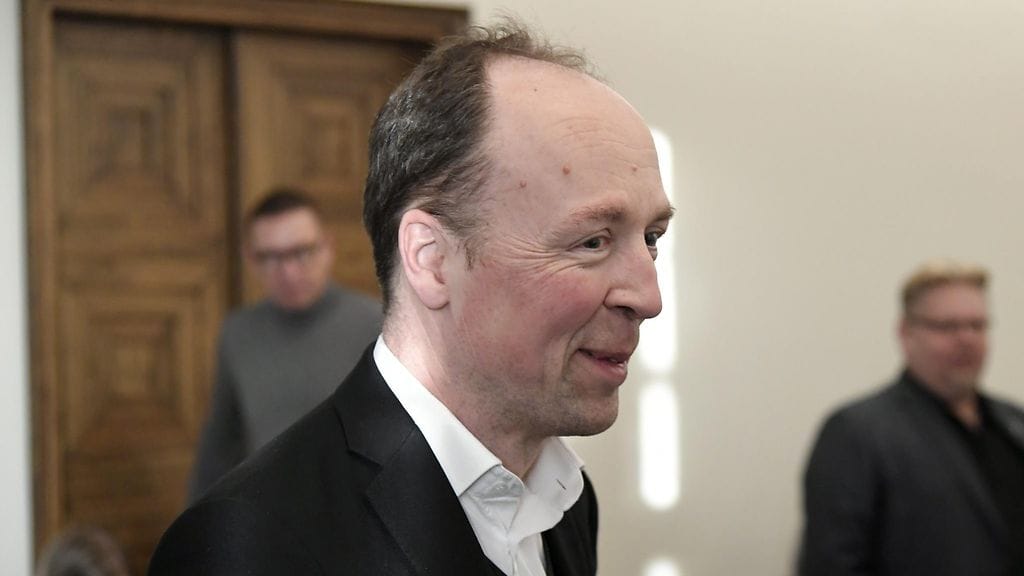Jussi Halla-aho olisi valmis leikkaamaan Ylen budjettia tuntuvasti.