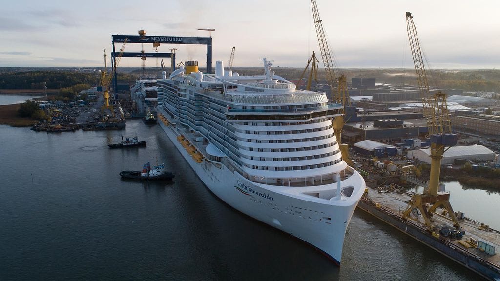 Costa Smeralda on hulppea risteilijä.