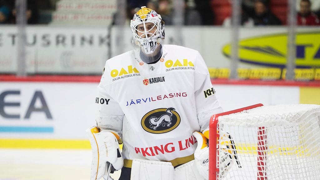 Patrik Rybarin ottelu päättyi ulosajoon.