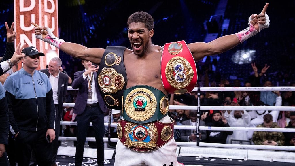 Anthony Joshua kaappasi MM-vyöt takaisin itselleen.