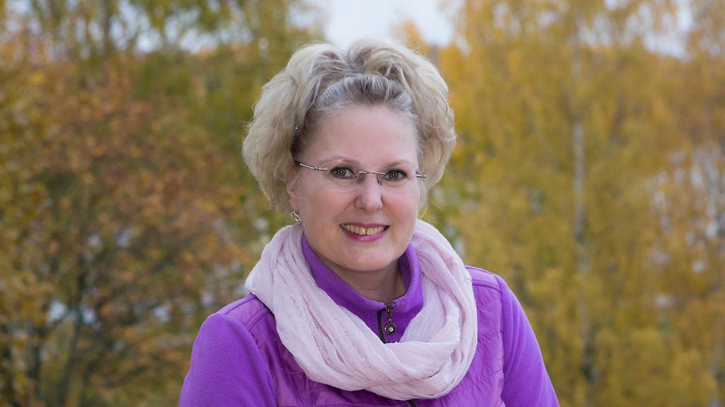 Pia Pulliainen sairastui nuorena harvinaiseen lihassairauteen, joka on tätä nykyä mukana kaikkialla hänen arjessaan.