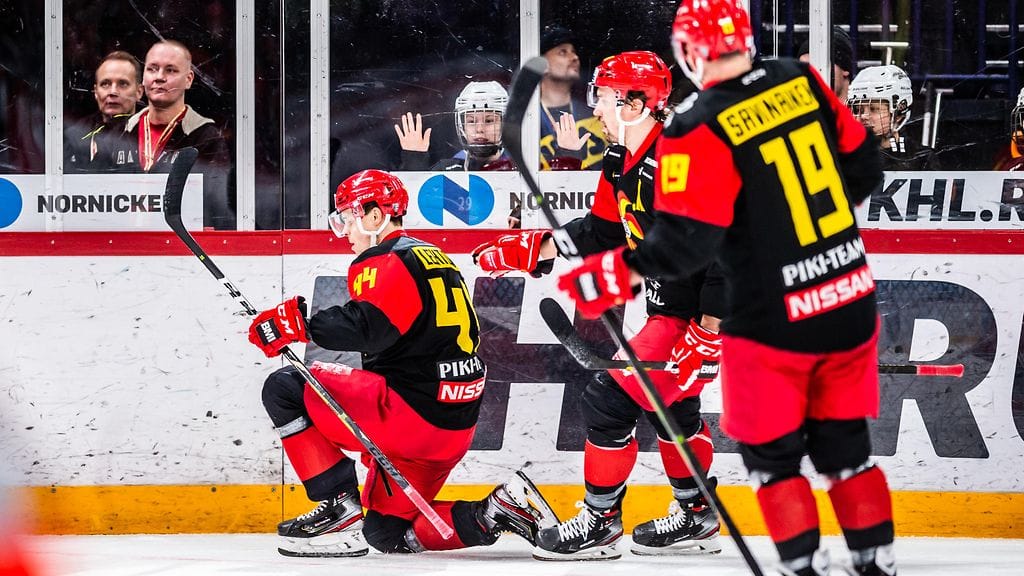 Mikko Lehtonen (vas.) iski Spartak Moskovaa vastaan tehot 1+1.