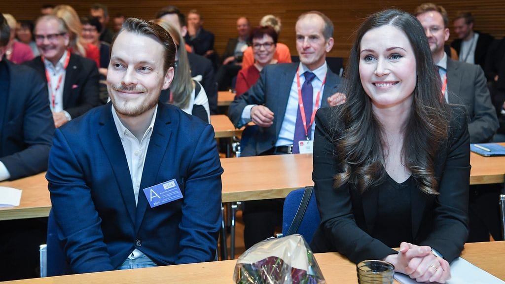 AOP Sanna Marin ja Markus Räikkönen 7.11122916