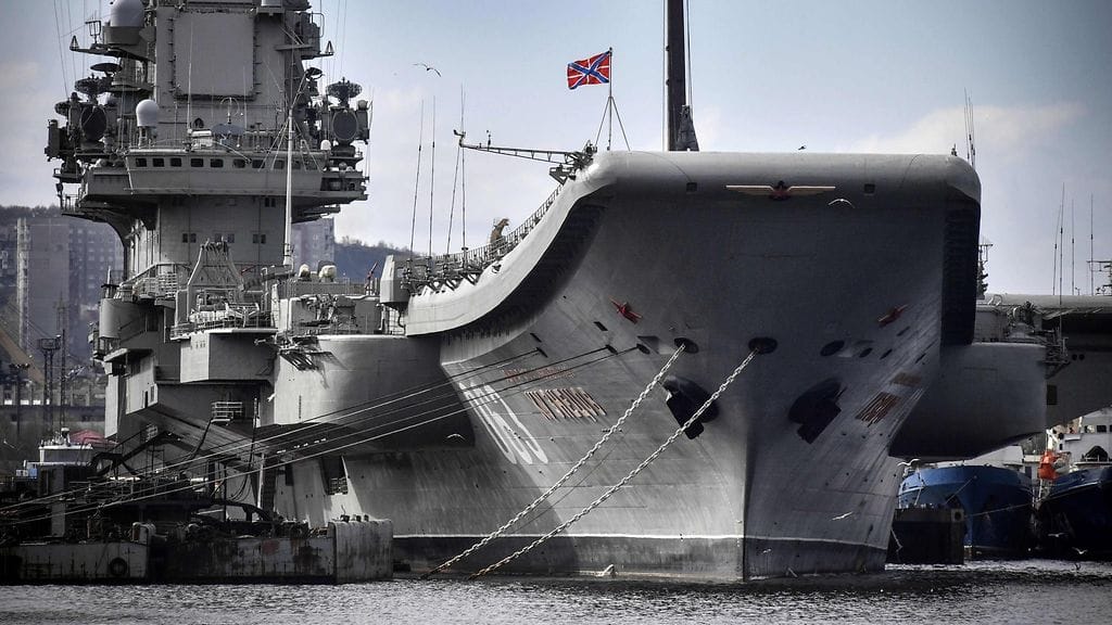 Amiraali Kuznetsov -lentotukialus kuvattuna toukokuussa 2018.