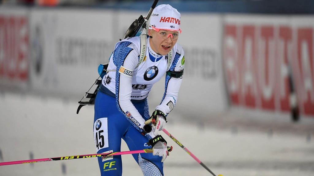 Kaisa Mäkäräinen nousi kuudella sijalla seitsemänneksi.