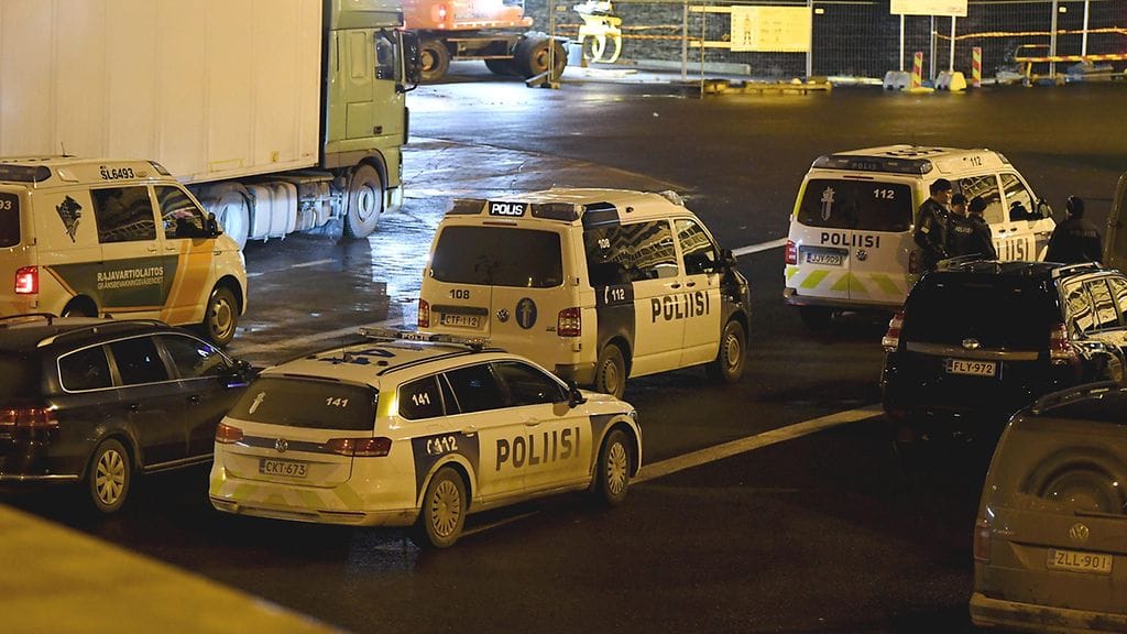 Helsingin poliisilla oli operaatio Olympiaterminaalissa.