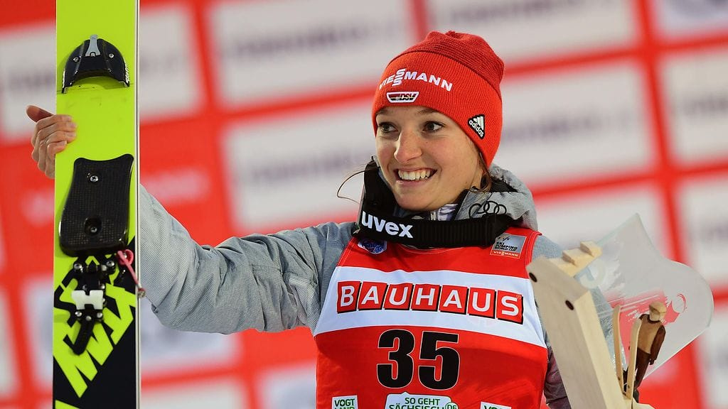 Saksan Katharina Althaus unelmoi lentomäestä hyppäämisestä.