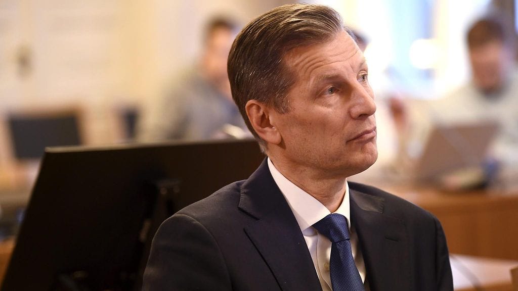 Ilmavoimien ex-komentaja Sampo Eskelinen Lemmenjoki-oikeudenkäynnissä korkeimmassa oikeudessa Helsingissä 19. joulukuuta 2019. Eskelisen syytetään everstin epäasiallisen käytöksen vähättelystä.