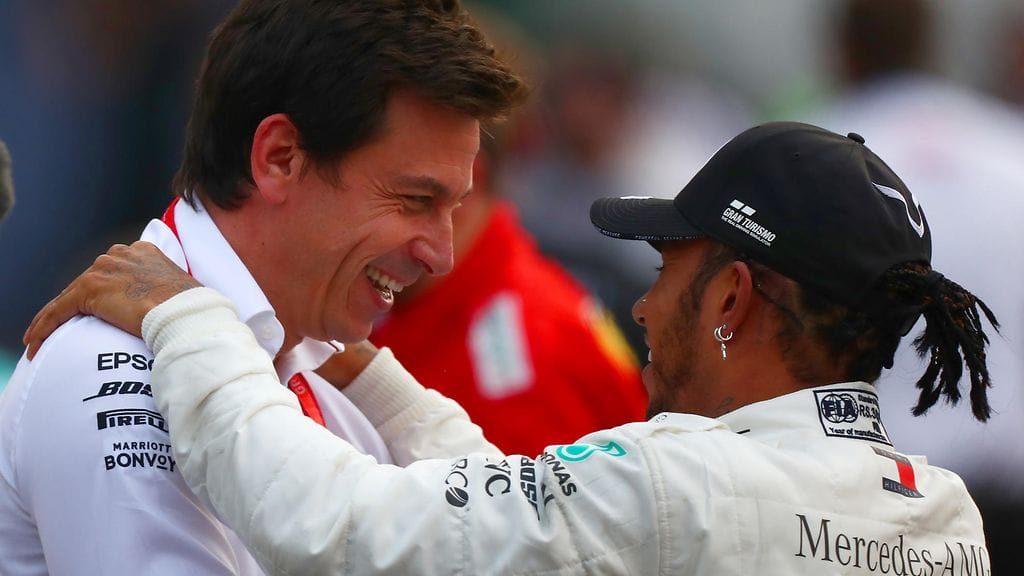 Toto Wolff ja Lewis Hamilton yhdessä Ferrarilla? Tämäkin on mahdollista.
