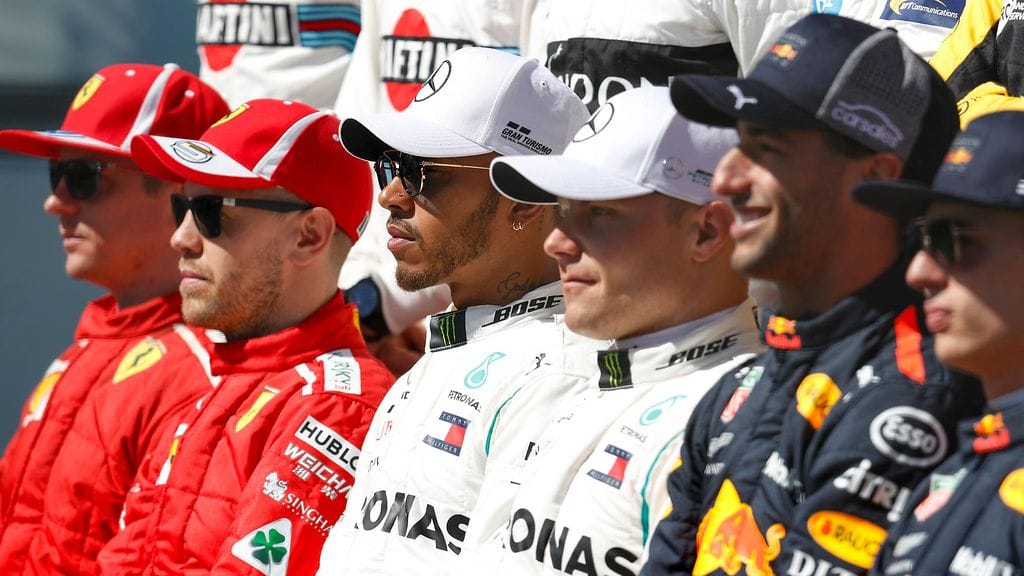Kimi Räikkönen, Sebastian Vettel, Lewis Hamilton, Valtteri Bottas ja Daniel Ricciardo.