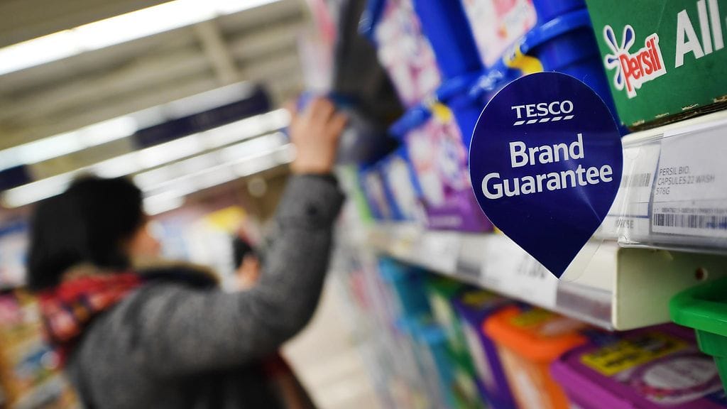 Brittiläinen Tesco on maailman toiseksi suurin vähittäiskauppaketju yhdysvaltalaisen Wal-Martin jälkeen.