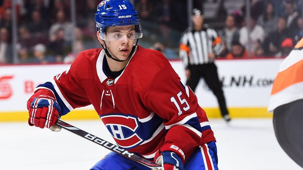 Jesperi Kotkaniemi on tekemässä paluuta takaisin NHL-kaukaloihin.