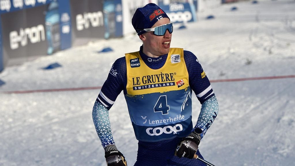 Iivo Niskanen sijoittui Tour de Skin avauksessa 11:nneksi.