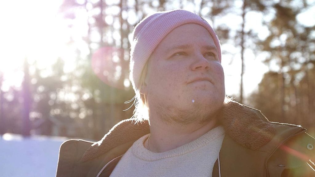 – Kyllä kiusaamista tapahtuu ihan kaikkialla, päiväkodista mummobingoon asti, Eetu Heikka toteaa.