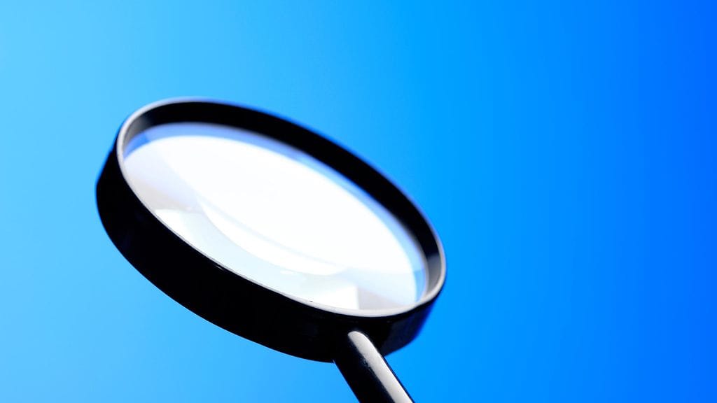 Suurennuslasin avulla syttynyt tulipalo tuhosi texasilaisperheen pihanurmen.