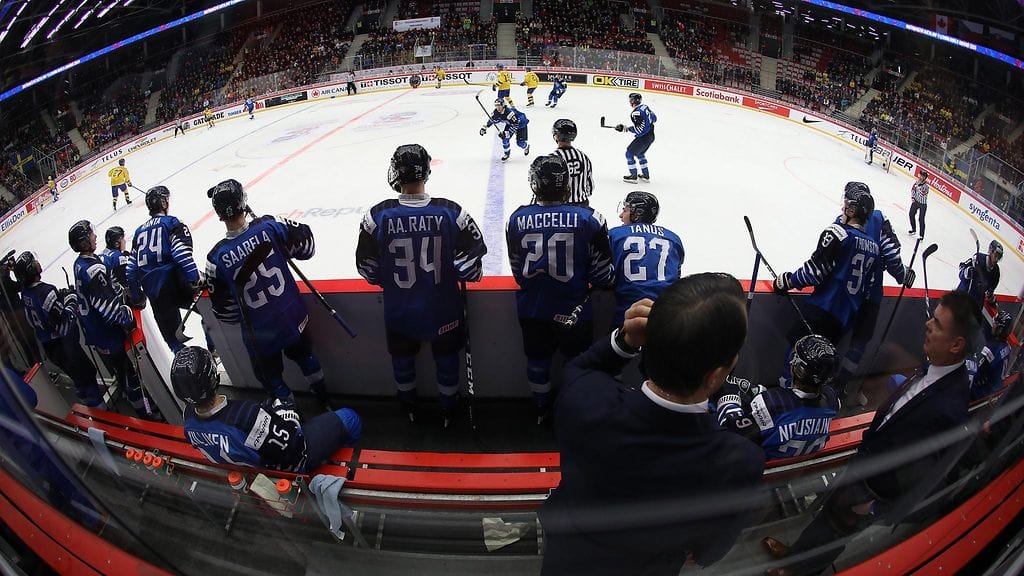 Suomen joukkueen rivit ovat olleet sekaisin liian monessa vaihdossa nuorten MM-kisoissa.