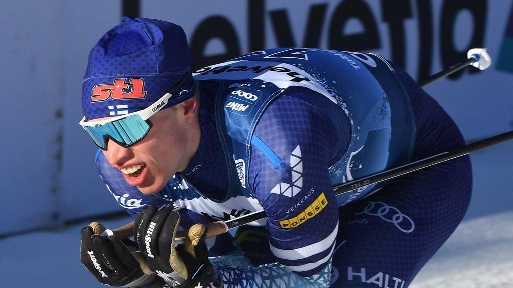 Iivo Niskanen painoi takaa-ajossa isoa kovaa.