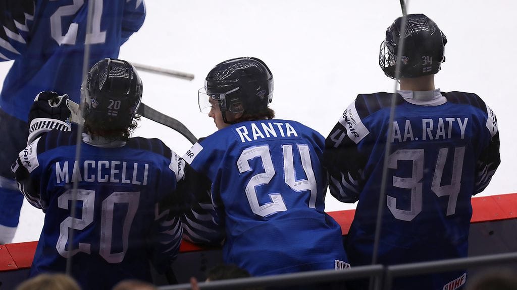 Suomi lähtee puolivälierään samoilla ketjuilla kuin alkusarjan päätösotteluun Sveitsiä vastaan.